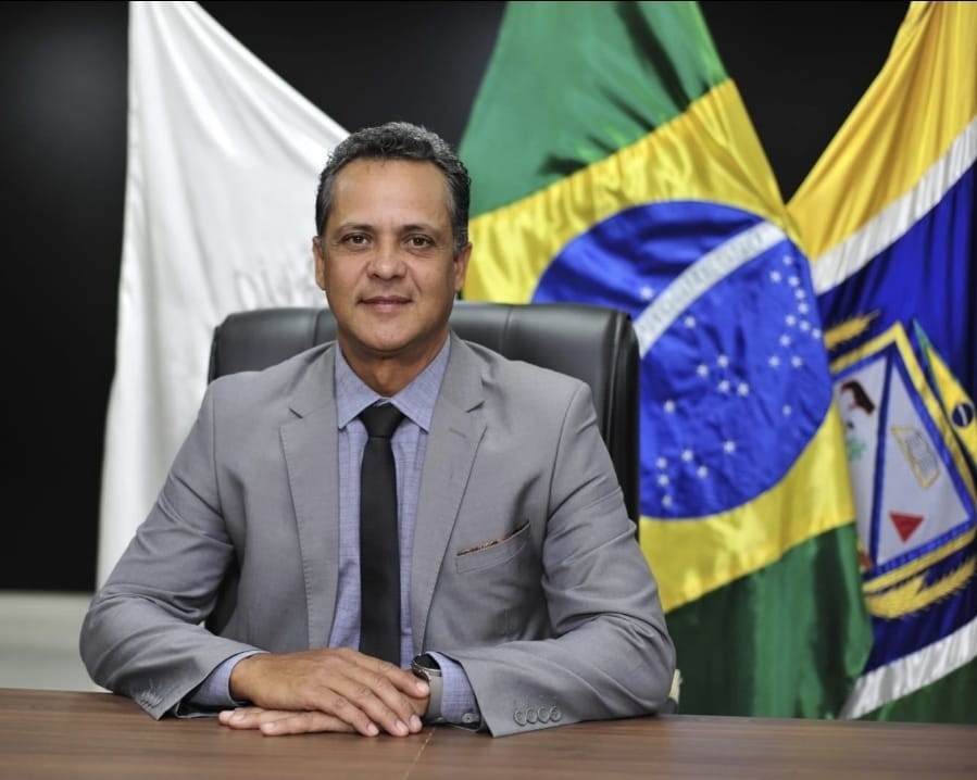 Dedé do Arnobio